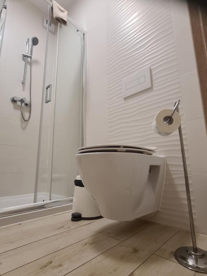 Mostowa 23 Bruno Apartment, Self Check-In 24H, Free Parking, Air-Conditioning Poznań Buitenkant foto